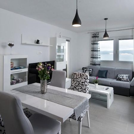 Apartments Mikas Stanici Экстерьер фото